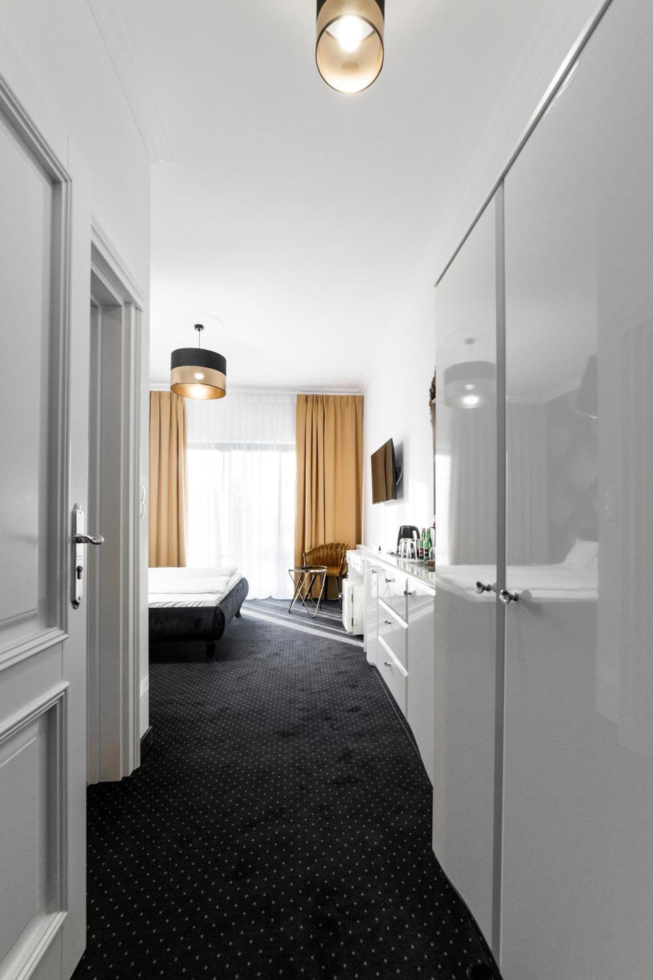 Poludnik Park Boutique Hotel Conference&Spa Stargard Szczecinski Екстер'єр фото